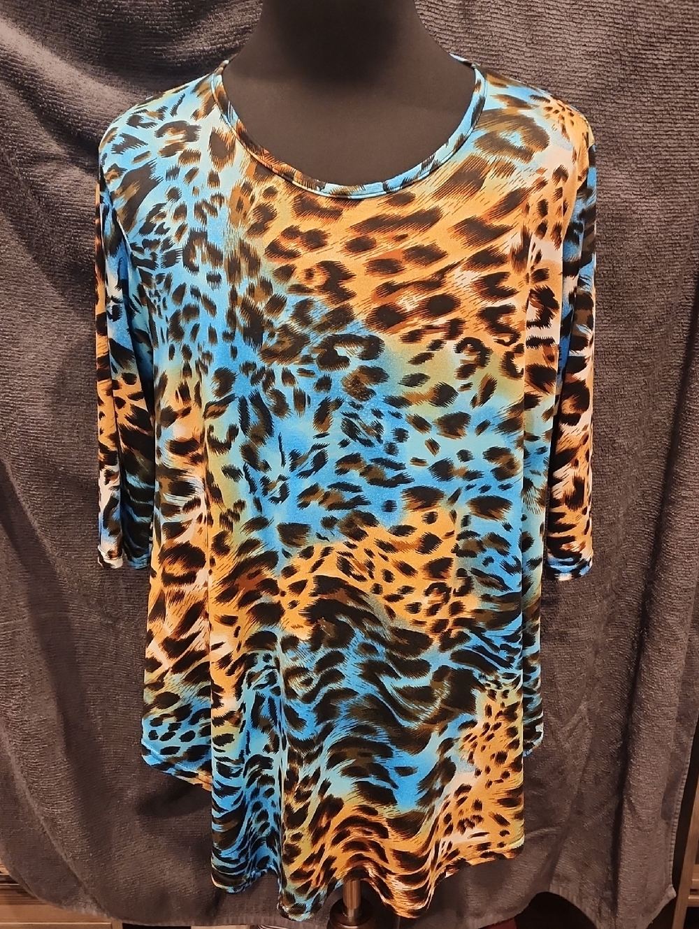 Blue & Tan Animal-Print Tunic Top